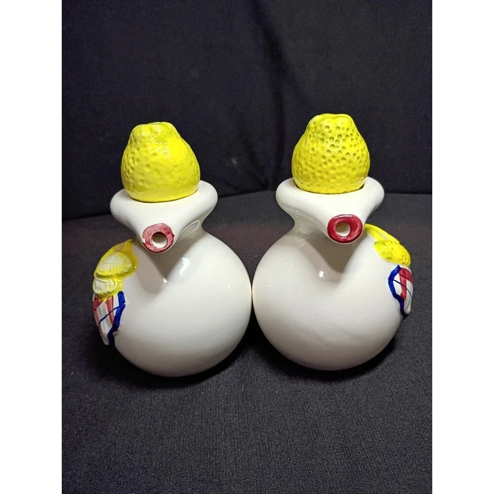 Lemon Oil Vinegar Cruet Set Ceramic Pitchers Plaid Gingham Country Kitchen